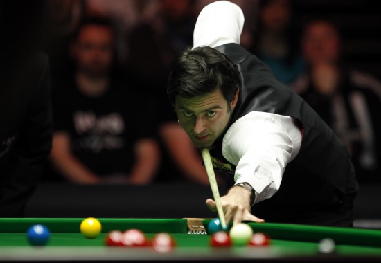 并可能迫使 并可能迫使