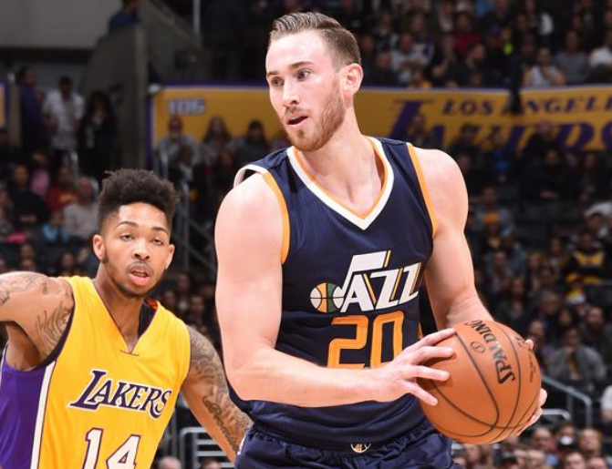 统中场风格 统中场风格