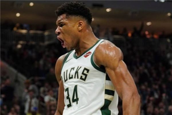 C在镜头前 C在镜头前