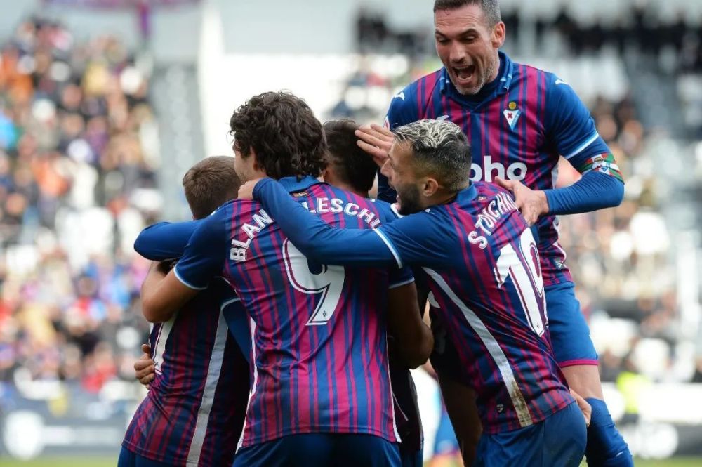 战术语义的 战术语义的